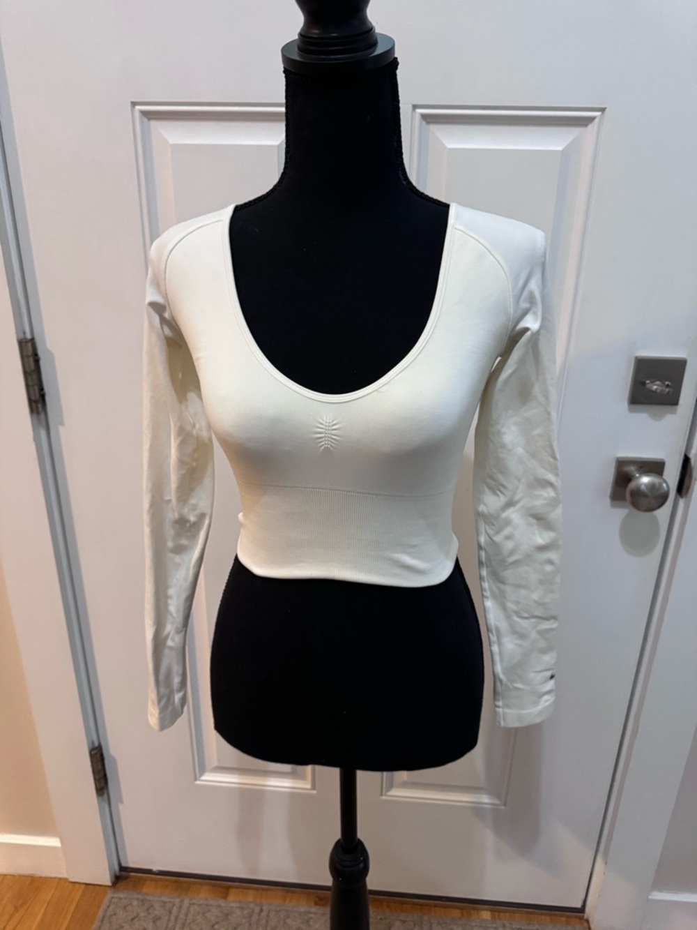 Dri-fit Nike long sleeved crop top small